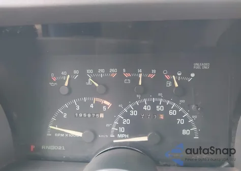 1994 GMC Sierra C1500 z USA, uszkodzony, nr VIN 1GTDC14Z2RZ509443